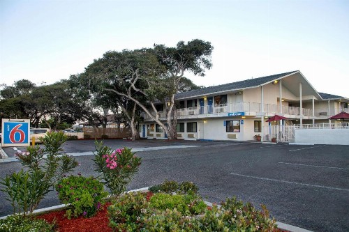 Motel 6-Monterey CA - image 43