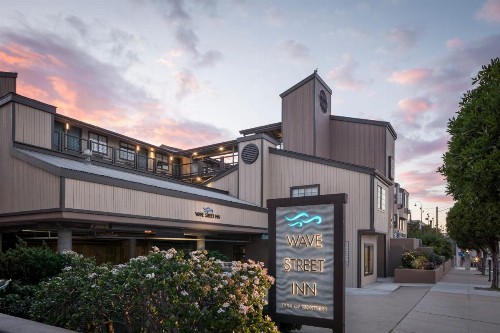 Wave Street Inn - image 5
