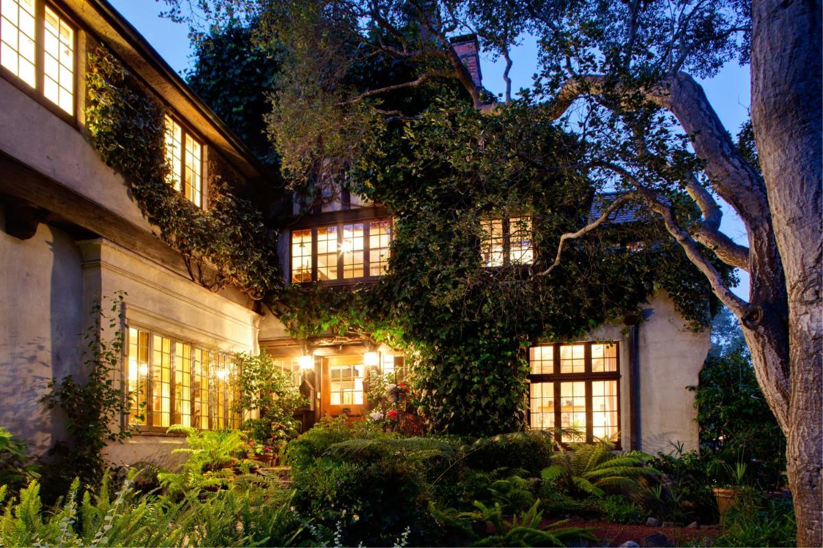 Old Monterey Inn - main image