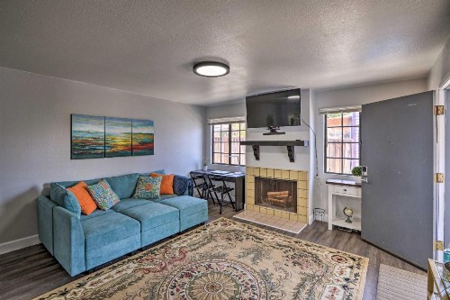 Cozy Monterey Apartment Walk to Wharf and Dtown