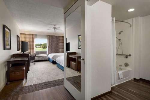 Hampton Inn & Suites Montgomery-EastChase - image 35
