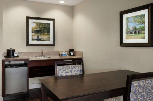 Hampton Inn & Suites Montgomery-EastChase - image 37