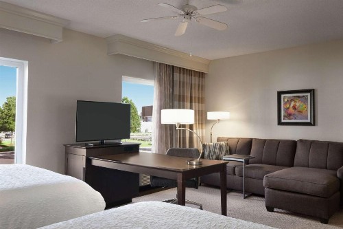 Hampton Inn & Suites Montgomery-EastChase - image 48