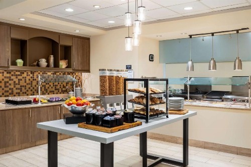 Hilton Garden Inn Montgomery East - image 13