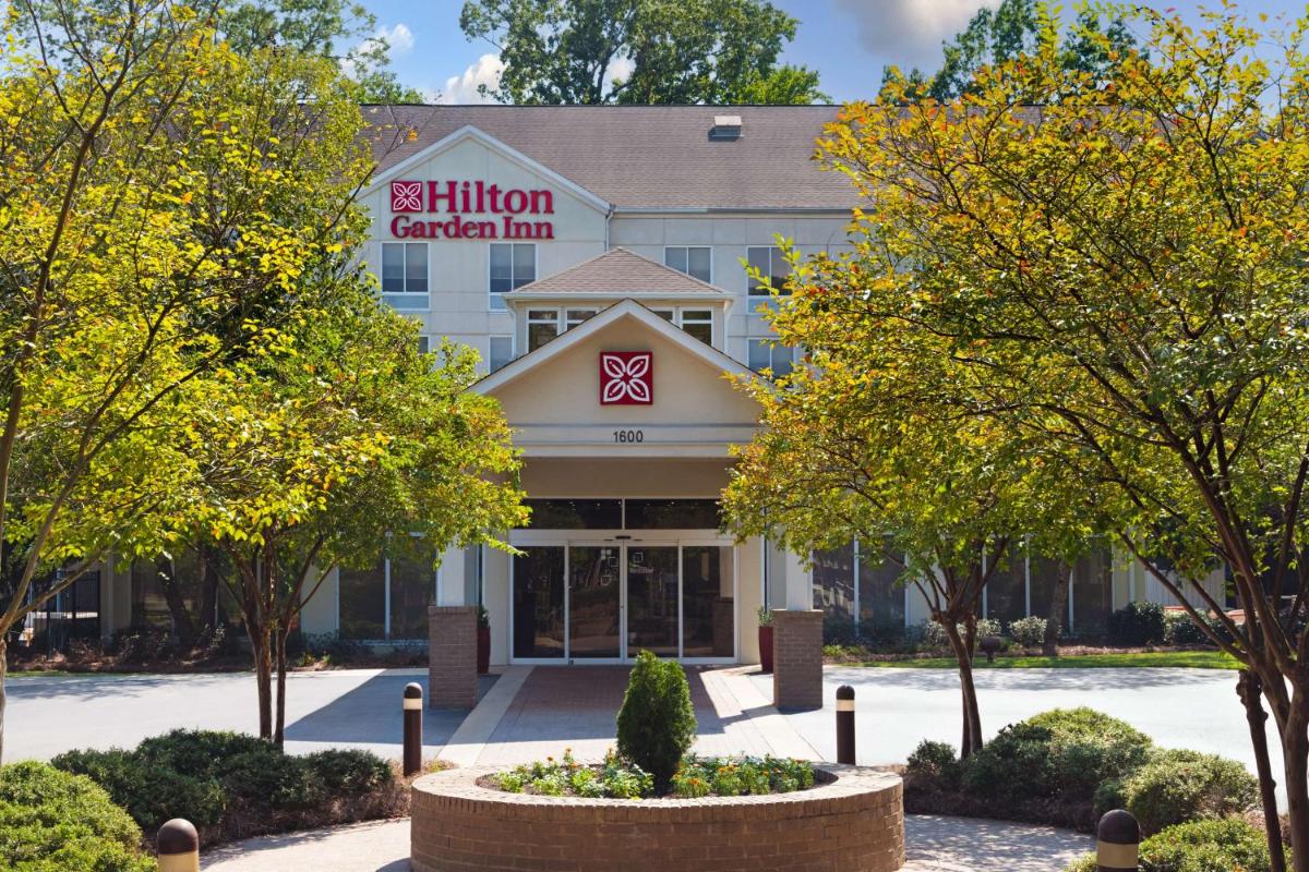 Hilton Garden Inn Montgomery East - image 2