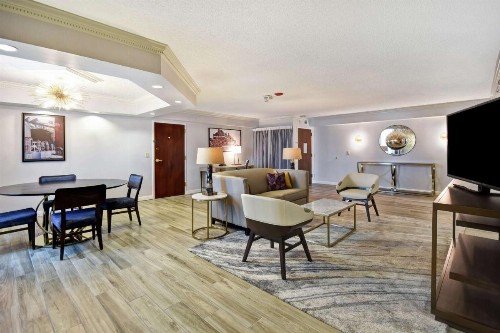Embassy Suites Montgomery - Hotel & Conference Center - image 35