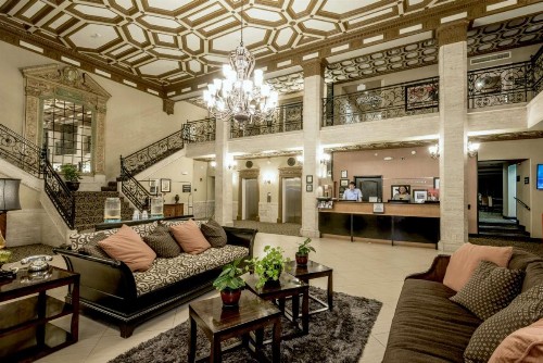 Hampton Inn & Suites Montgomery-Downtown - image 4