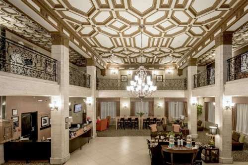Hampton Inn & Suites Montgomery-Downtown - image 5
