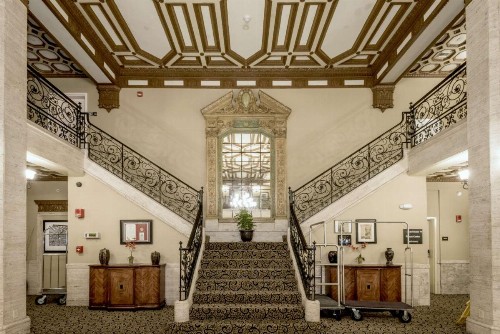 Hampton Inn & Suites Montgomery-Downtown - image 9