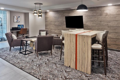 Candlewood Suites Eastchase Park an IHG Hotel - image 10