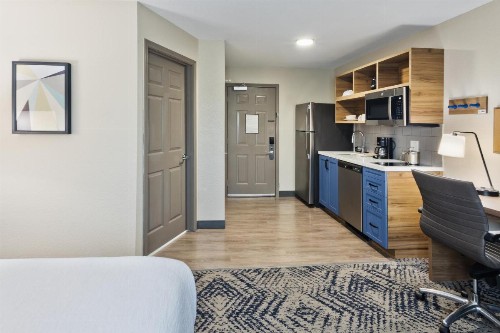 Candlewood Suites Eastchase Park an IHG Hotel - image 23