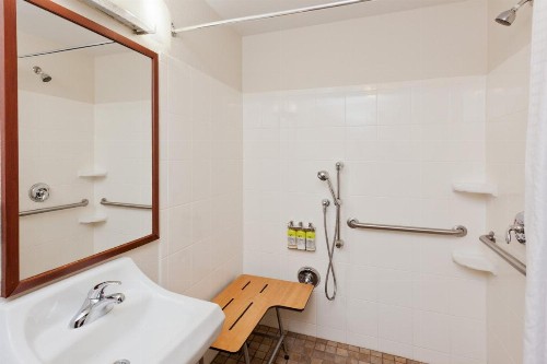 Candlewood Suites Eastchase Park an IHG Hotel - image 44