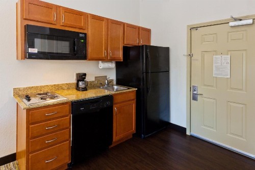 Candlewood Suites Eastchase Park an IHG Hotel - image 49