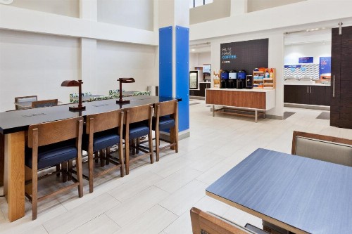 Holiday Inn Express Hotel & Suites Montgomery Boyd-Cooper Parkway an IHG Hotel - image 16