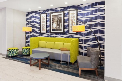 Holiday Inn Express Hotel & Suites Montgomery Boyd-Cooper Parkway an IHG Hotel - image 5