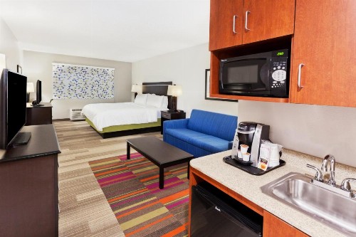 Holiday Inn Express Hotel & Suites Montgomery Boyd-Cooper Parkway an IHG Hotel - image 8