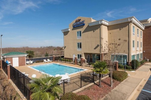 Baymont by Wyndham Montgomery South - image 11