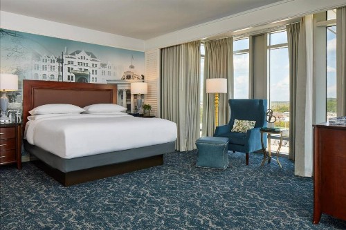 Renaissance Montgomery Hotel & Spa at the Convention Center - image 2