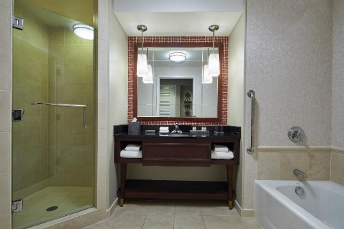 Renaissance Montgomery Hotel & Spa at the Convention Center - image 9