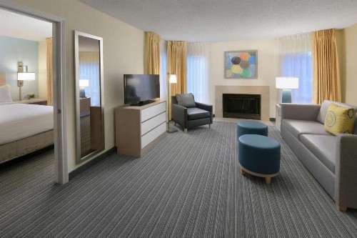 Sonesta ES Suites Montgomery - image 10