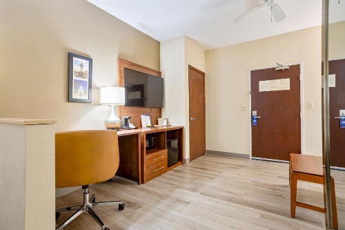Comfort Inn & Suites Montgomery East Carmichael Rd - image 30