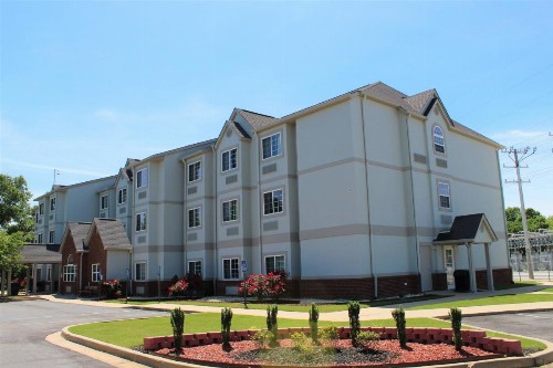 Microtel Inn and Suites Montgomery - image 10