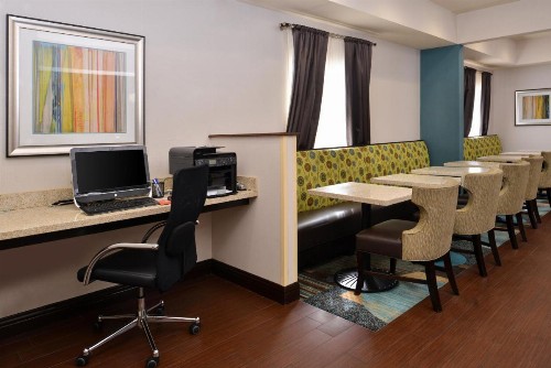 Holiday Inn Express Montgomery East I-85 an IHG Hotel - image 10