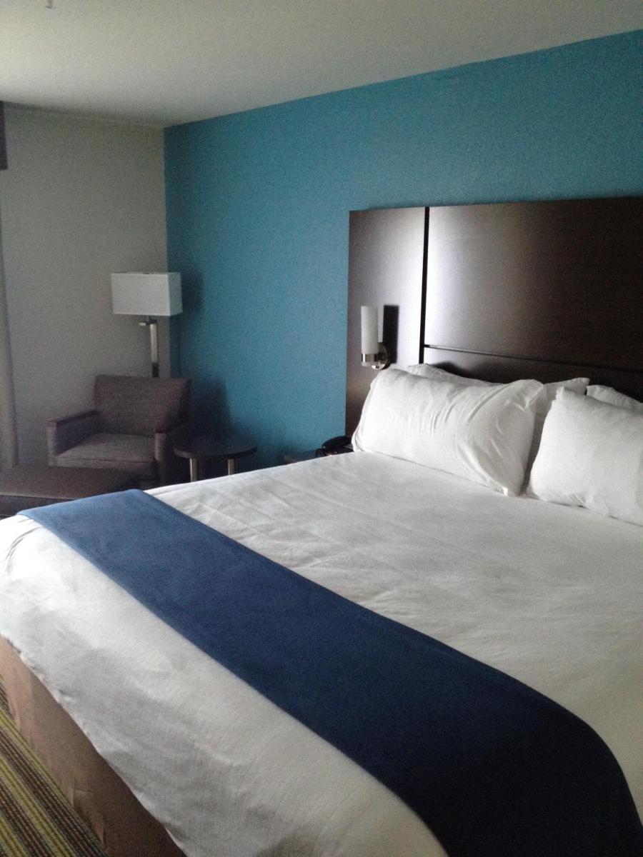 Holiday Inn Express Montgomery East I-85 an IHG Hotel - image 6
