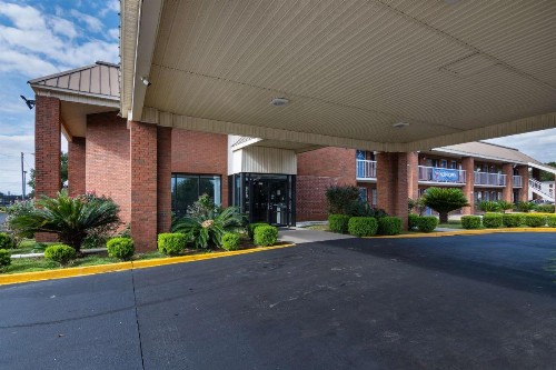 Motel 6-Montgomery AL - Coliseum - image 2