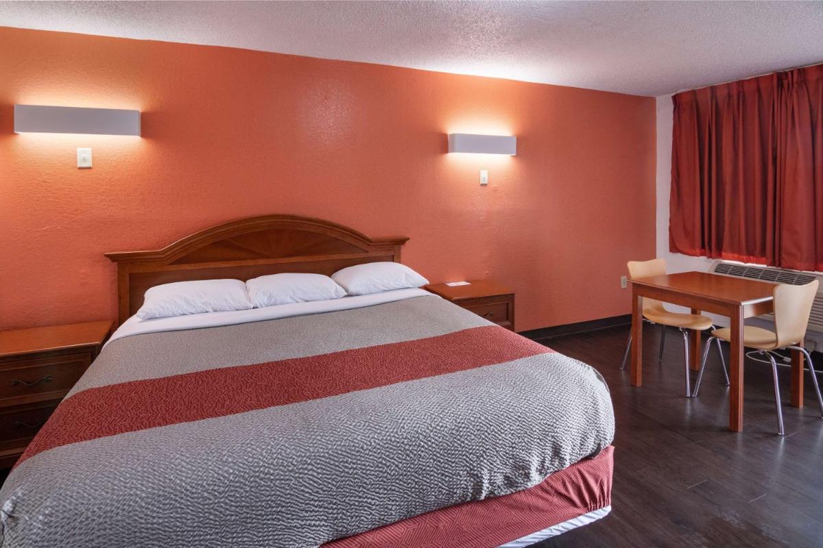 Motel 6-Montgomery AL - Coliseum - image 6