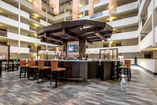 DoubleTree by Hilton Montgomery Downtown - image 40