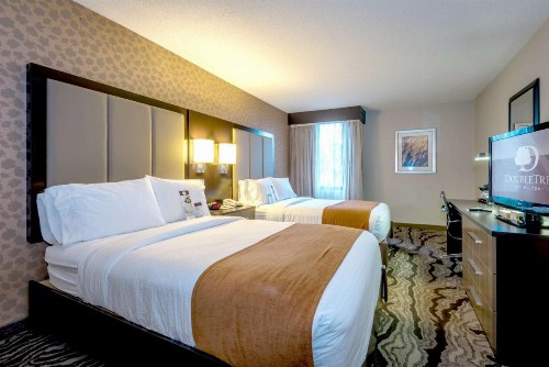 DoubleTree by Hilton Montgomery Downtown - image 46