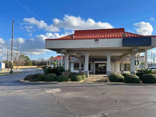 Econo Lodge Inn & Suites Montgomery