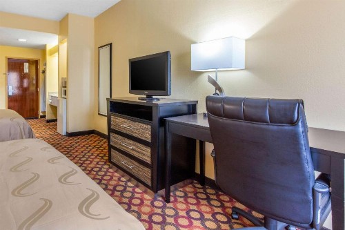 Quality Inn & Suites Montgomery East Carmichael Rd - image 20