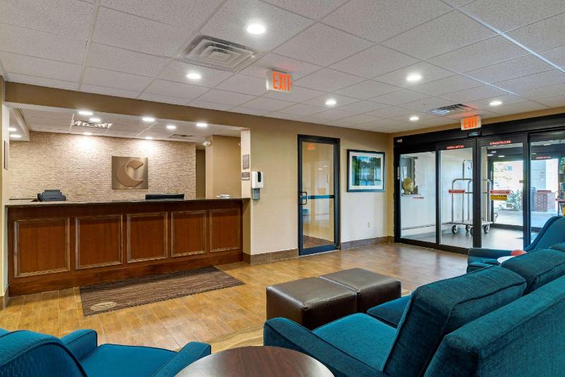 Comfort Inn & Suites Montgomery Eastchase - image 7
