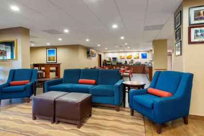 Comfort Inn & Suites Montgomery Eastchase - image 8