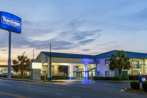 Travelodge by Wyndham Montgomery East - image 22