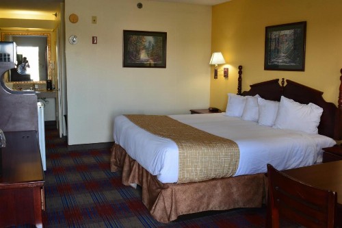 Travelodge by Wyndham Montgomery East - image 23