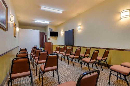 Comfort Suites Montgomery East Monticello Dr. - image 18
