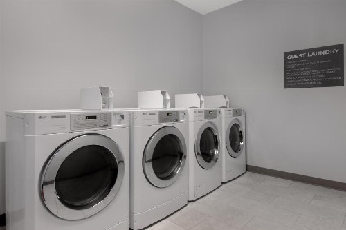 Sleep Inn & Suites East Chase - image 16