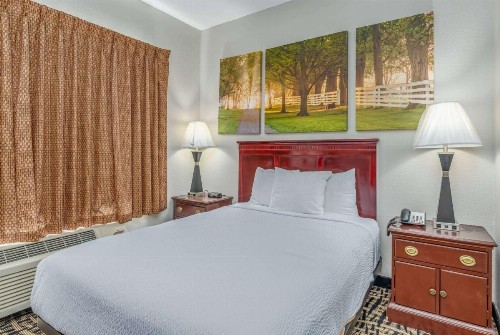 Days Inn by Wyndham Coliseum Montgomery AL - image 14