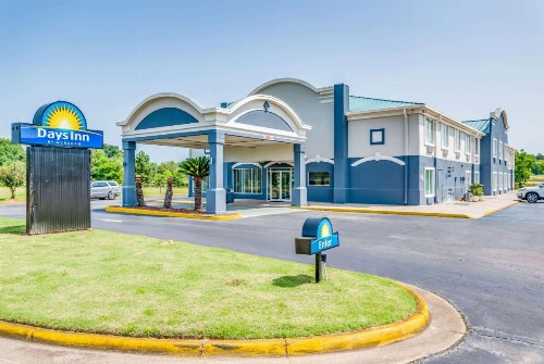 Days Inn by Wyndham Coliseum Montgomery AL - image 29