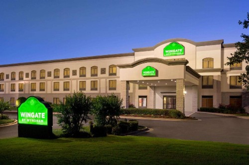 Wingate By Wyndham Montgomery - image 1
