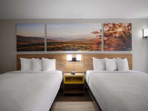 Express Inn East - image 34