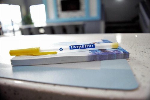 Days Inn by Wyndham Montgomery - image 5