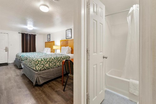 Extended Stay Studios - image 16