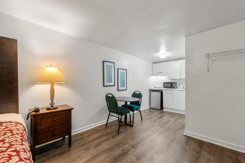 Extended Stay Studios - image 4