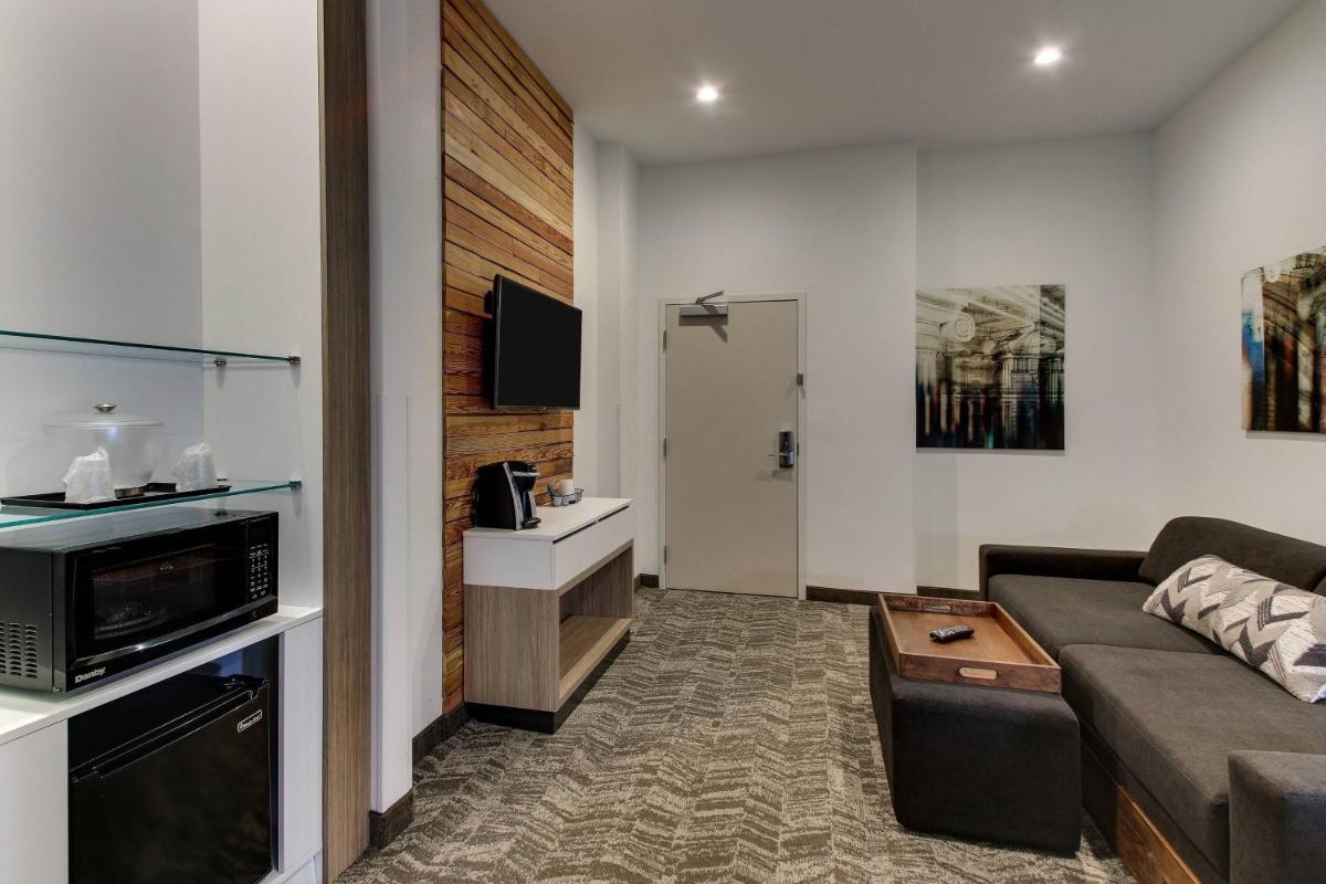 SpringHill Suites by Marriott Montgomery Downtown - image 6