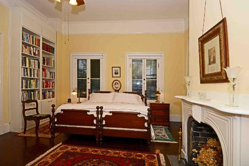 1872 Denham Inn - image 23
