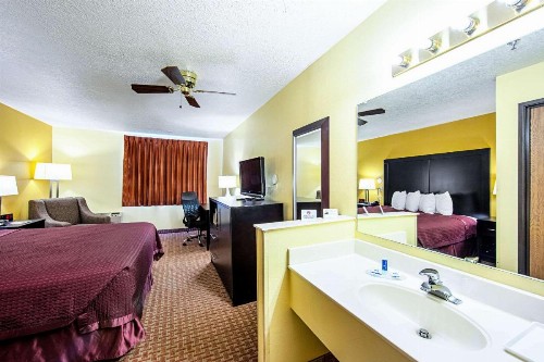 Rodeway Inn & Suites Monticello - image 5